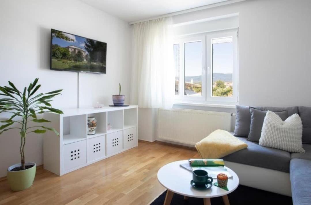 Tesla Apartment Urban Stay Zagreb Extérieur photo